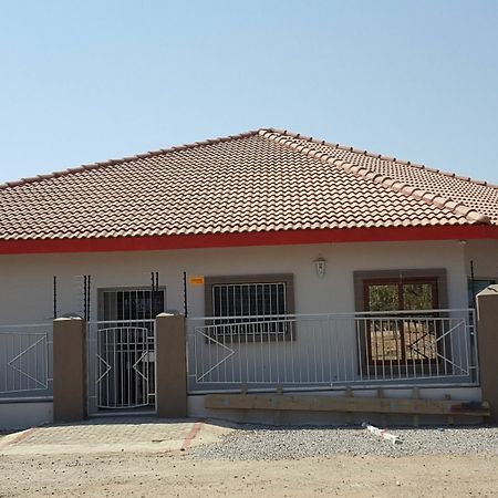 White City Inn Gaborone Buitenkant foto