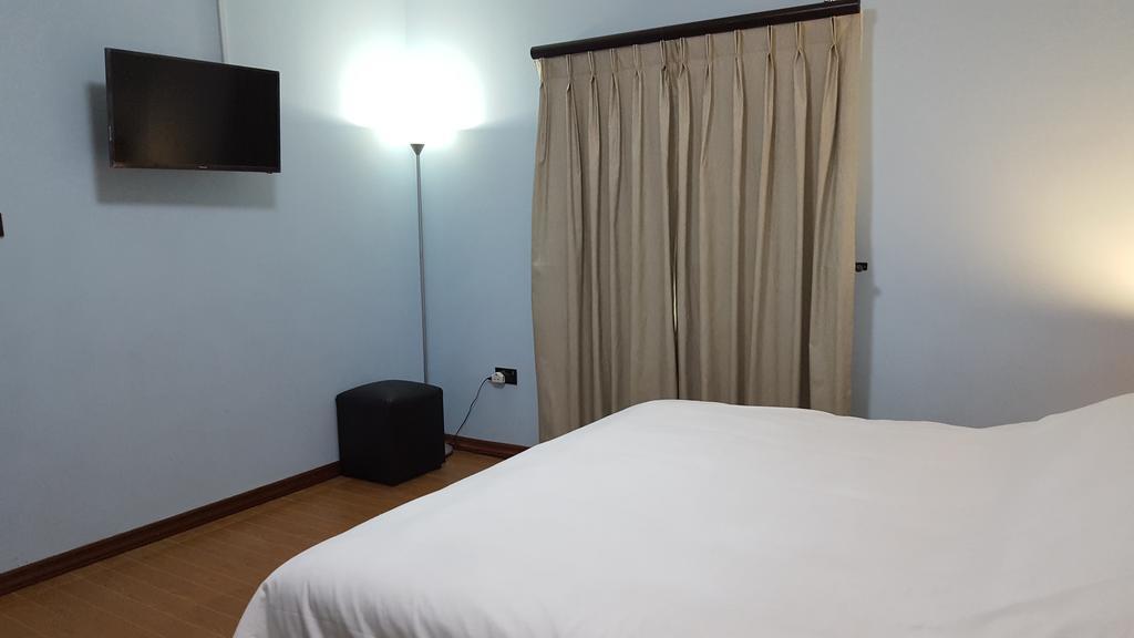 White City Inn Gaborone Buitenkant foto
